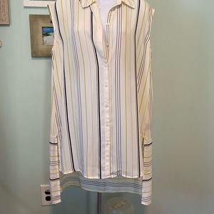 Worthington sleeveless blouse / vest. Yellow, black & white.